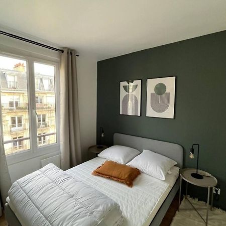 Flexliving - Superb Whole Apartment - Caulaincourt Paris Bagian luar foto